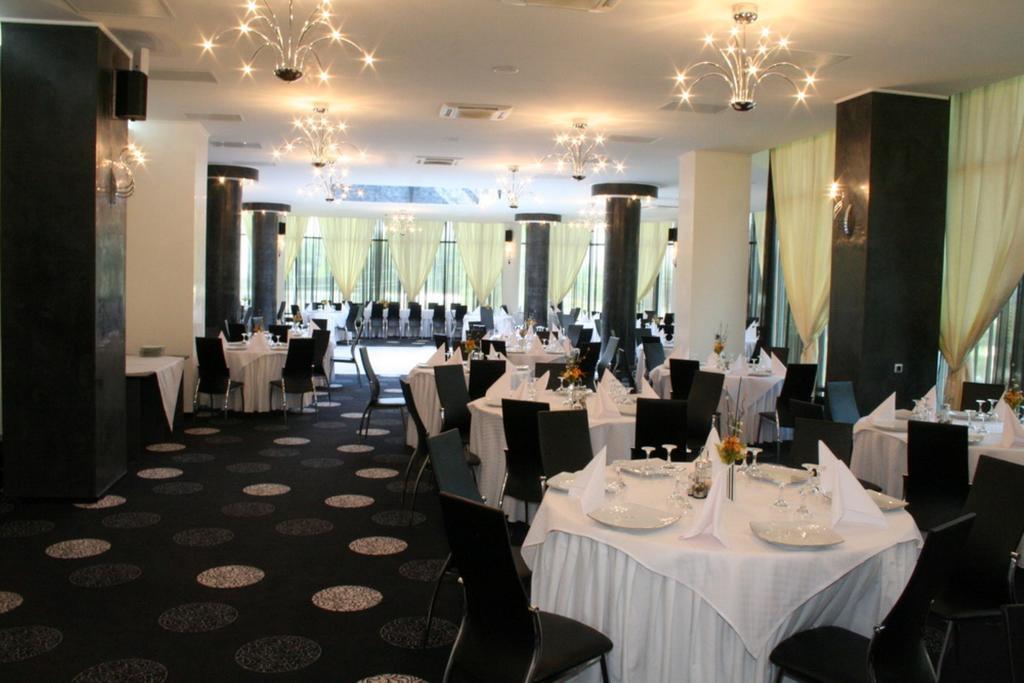 Hotel Zytto By Razvan Rat Slatina  Bagian luar foto