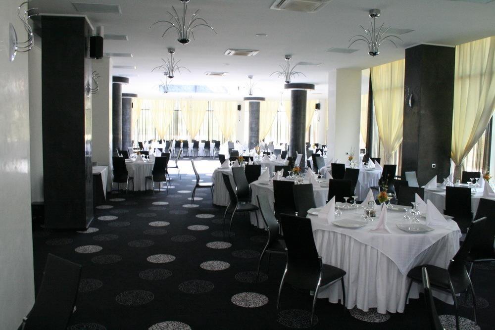 Hotel Zytto By Razvan Rat Slatina  Bagian luar foto